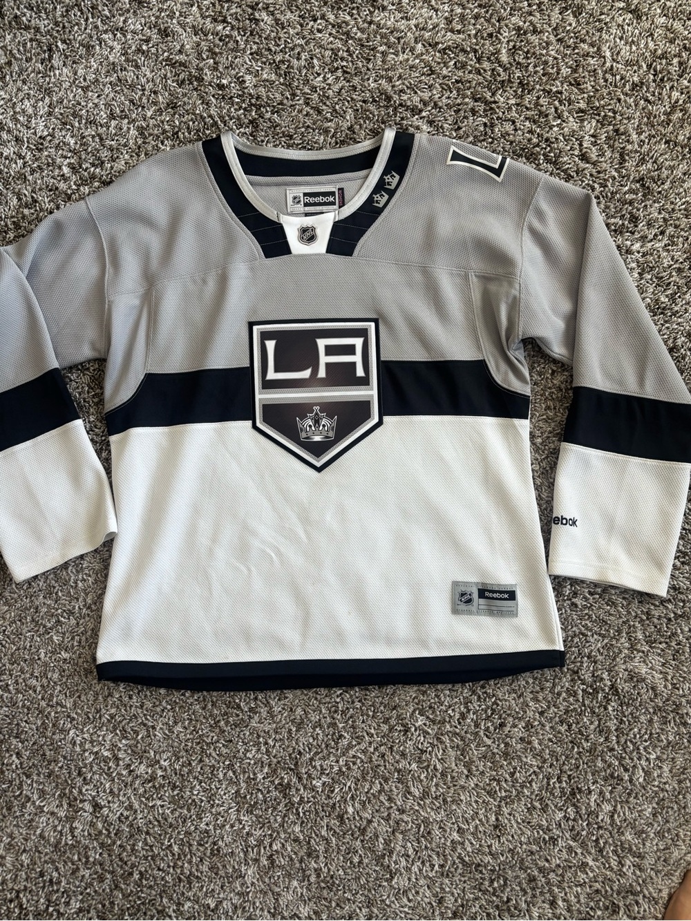 Reebok Women’s XL LA Kings Stadium Series Jersey